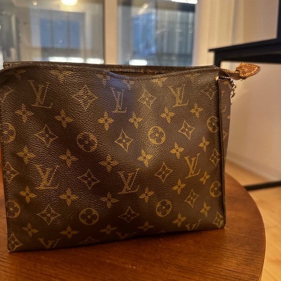 Toiletry Pouch Bag Louis Vuitton - Picture 3 of 5